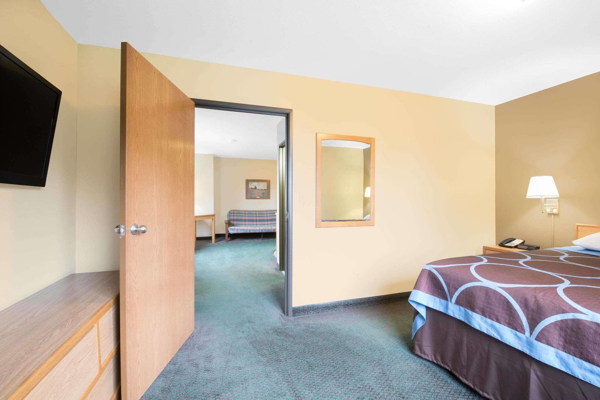 Northwoods Inn And Suites Ely Buitenkant foto